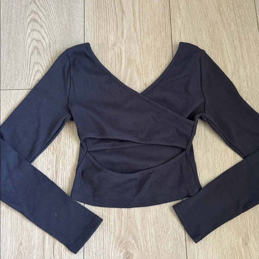 NWOT Roxy Ribbed Long Sleeve - Picture 3 of 5